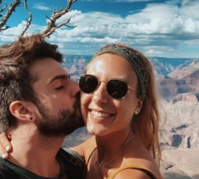 Alec Chambers with his girlfriend at Grand Canyon National Park.